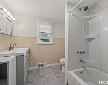 136 Chestnut Hill Road - Photo Thumbnail 21