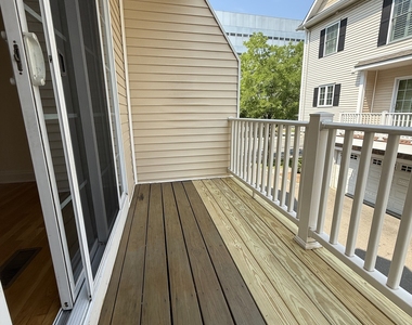 1707 Summer Street - Photo Thumbnail 15
