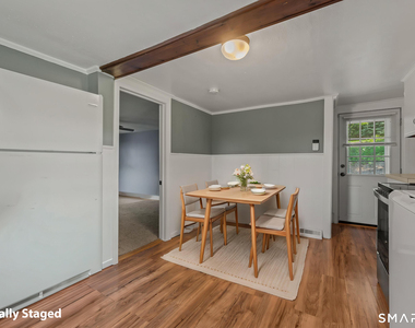 136 Chestnut Hill Road - Photo Thumbnail 13