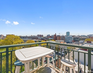 104 North Street - Photo Thumbnail 3