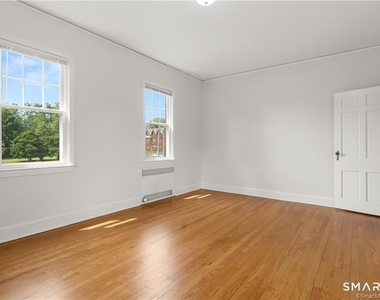 684 Farmington Avenue - Photo Thumbnail 21