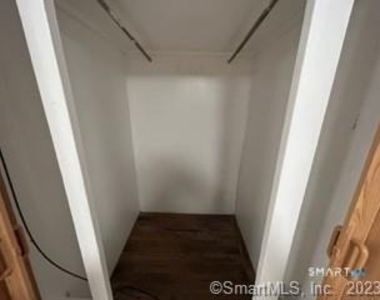 18 Knapp Street - Photo Thumbnail 5