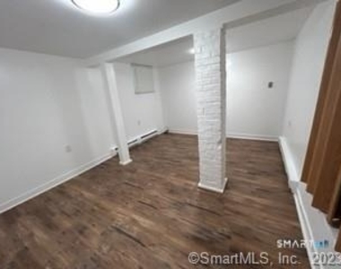 18 Knapp Street - Photo Thumbnail 3