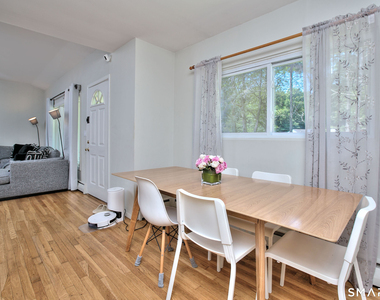 5 Guyer Road - Photo Thumbnail 6