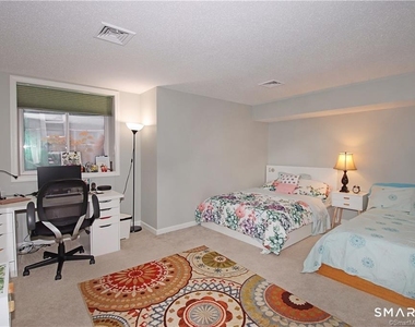 39 Ives Street - Photo Thumbnail 23