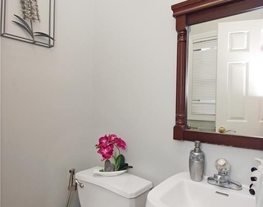 39 Ives Street - Photo Thumbnail 18