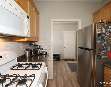 39 Ives Street - Photo Thumbnail 10