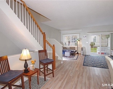 39 Ives Street - Photo Thumbnail 11