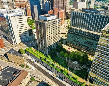 112 Washington Pl - Photo Thumbnail 29