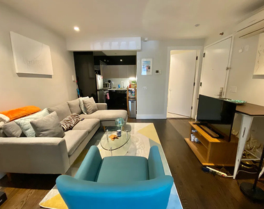 72 Maujer Street - Photo Thumbnail 2
