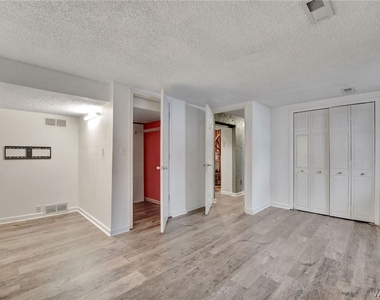 36 Altair Drive - Photo Thumbnail 29