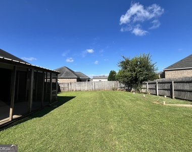 416 Hunts Landing Drive - Photo Thumbnail 12