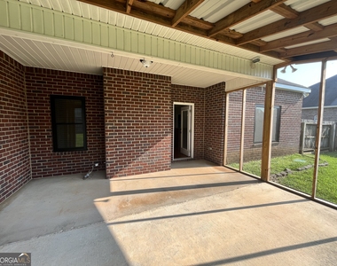 416 Hunts Landing Drive - Photo Thumbnail 11