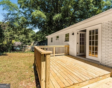 6371 Westbury Road - Photo Thumbnail 23