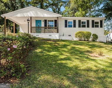 6371 Westbury Road - Photo Thumbnail 25