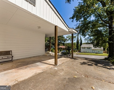 6371 Westbury Road - Photo Thumbnail 1