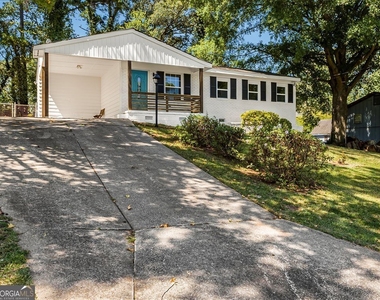 6371 Westbury Road - Photo Thumbnail 28