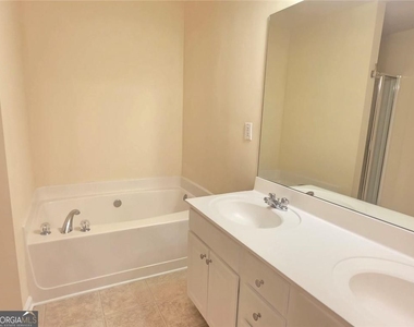 1693 Southgate Mill Drive Nw - Photo Thumbnail 10