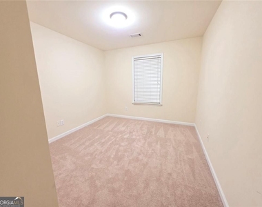 1693 Southgate Mill Drive Nw - Photo Thumbnail 14