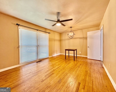 94 Harris Drive - Photo Thumbnail 2