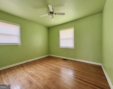 94 Harris Drive - Photo Thumbnail 10