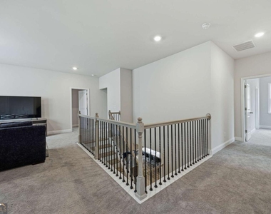 3168 Shirecrest Lane - Photo Thumbnail 26