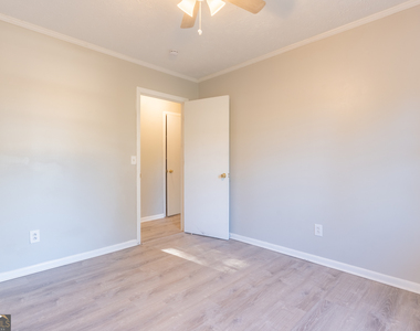 2290 Pinetree Lane Ne - Photo Thumbnail 24