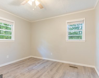 2290 Pinetree Lane Ne - Photo Thumbnail 27
