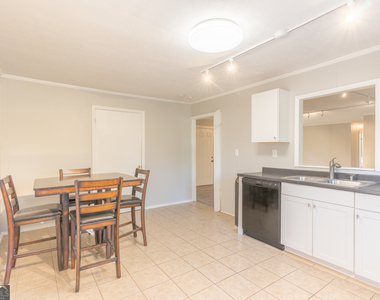 2290 Pinetree Lane Ne - Photo Thumbnail 20