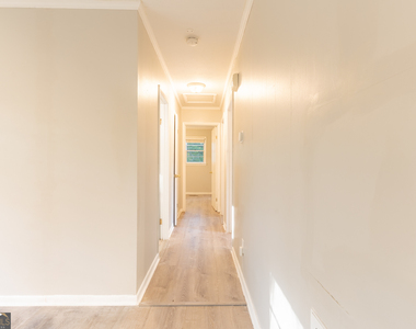 2290 Pinetree Lane Ne - Photo Thumbnail 22