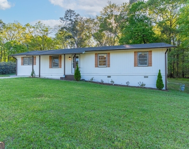 2290 Pinetree Lane Ne - Photo Thumbnail 10