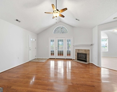 19108 Harvest Ridge Lane - Photo Thumbnail 7