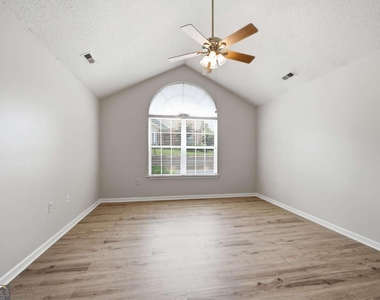 19108 Harvest Ridge Lane - Photo Thumbnail 20