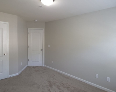 524 Ridge View Crossing - Photo Thumbnail 22