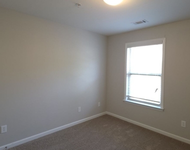 524 Ridge View Crossing - Photo Thumbnail 19