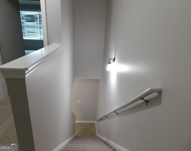 524 Ridge View Crossing - Photo Thumbnail 15