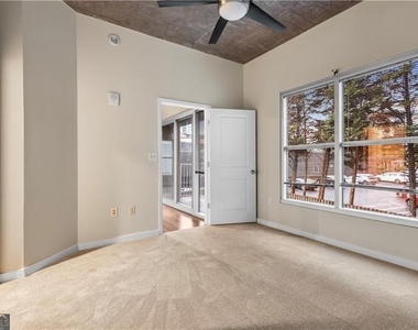 250 Pharr Road Ne - Photo Thumbnail 10