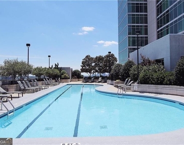 250 Pharr Road Ne - Photo Thumbnail 19