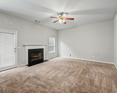 1230 Grey Rock Way - Photo Thumbnail 2
