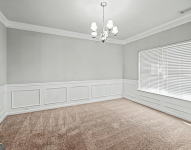 1230 Grey Rock Way - Photo Thumbnail 8