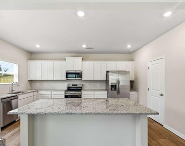 54 Umber Lane - Photo Thumbnail 22