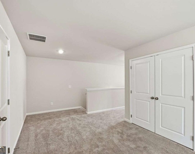 54 Umber Lane - Photo Thumbnail 33