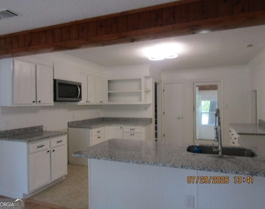 513 Juniper Way - Photo Thumbnail 4