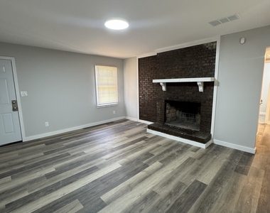 6571 Rock Springs Road - Photo Thumbnail 2