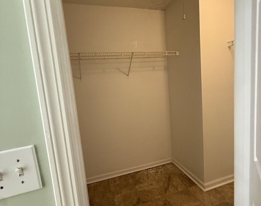 755 Tara Bend - Photo Thumbnail 18