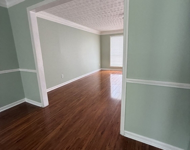 755 Tara Bend - Photo Thumbnail 4