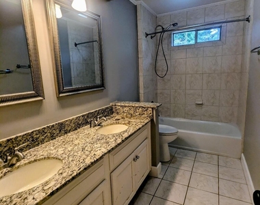 305 Windsor Place - Photo Thumbnail 25