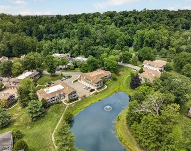 24 Heritage Dr - Photo Thumbnail 2