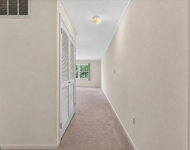 24 Heritage Dr - Photo Thumbnail 4