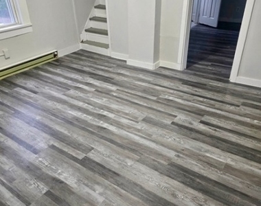 221 Spring St - Photo Thumbnail 1
